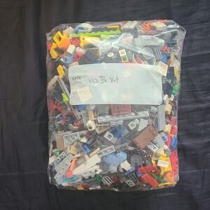 Lego Random pieces lot lb 3.14